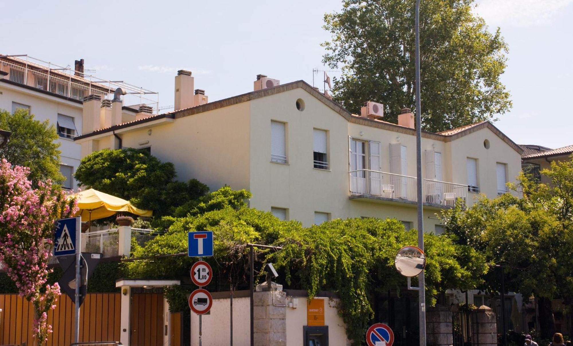 Hotel Tritone Triest Exterior foto